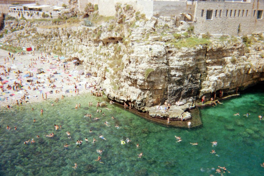 35mm film photo by Amelie Chabot